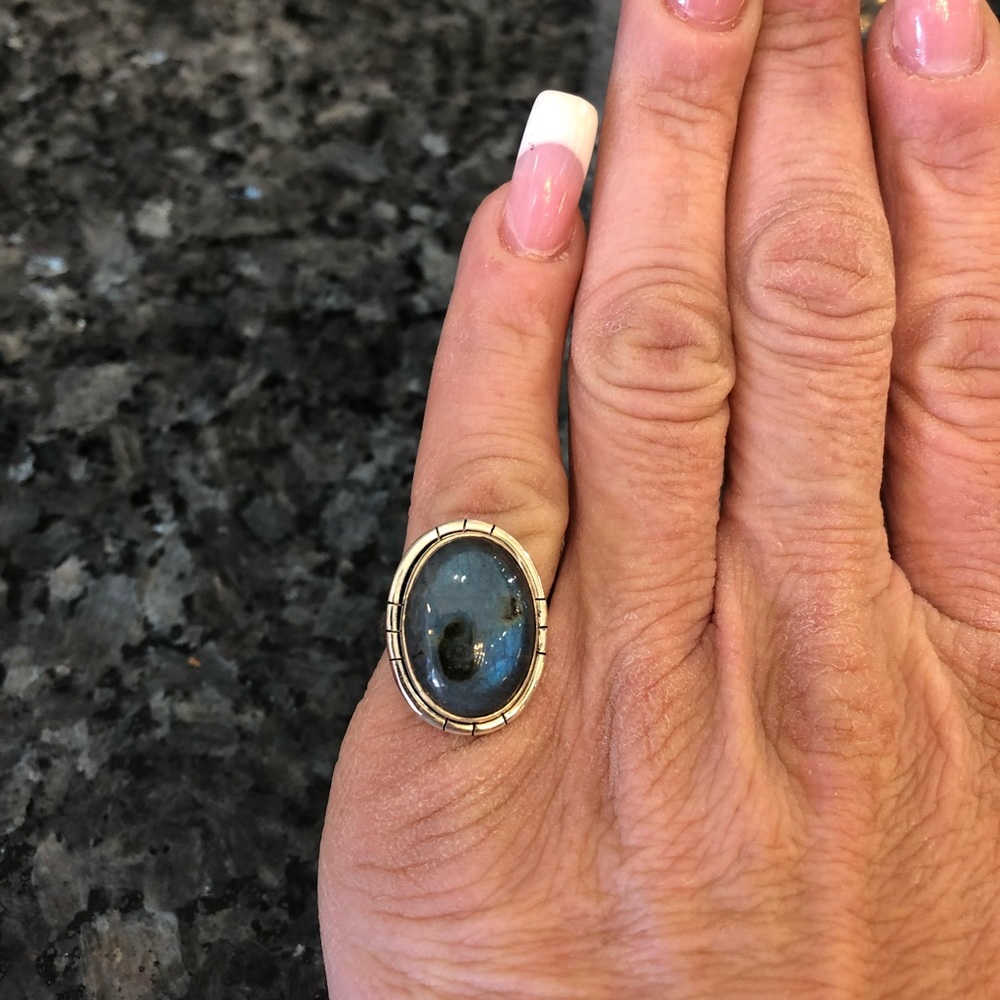 Labradorite and sterling silver ring size 6